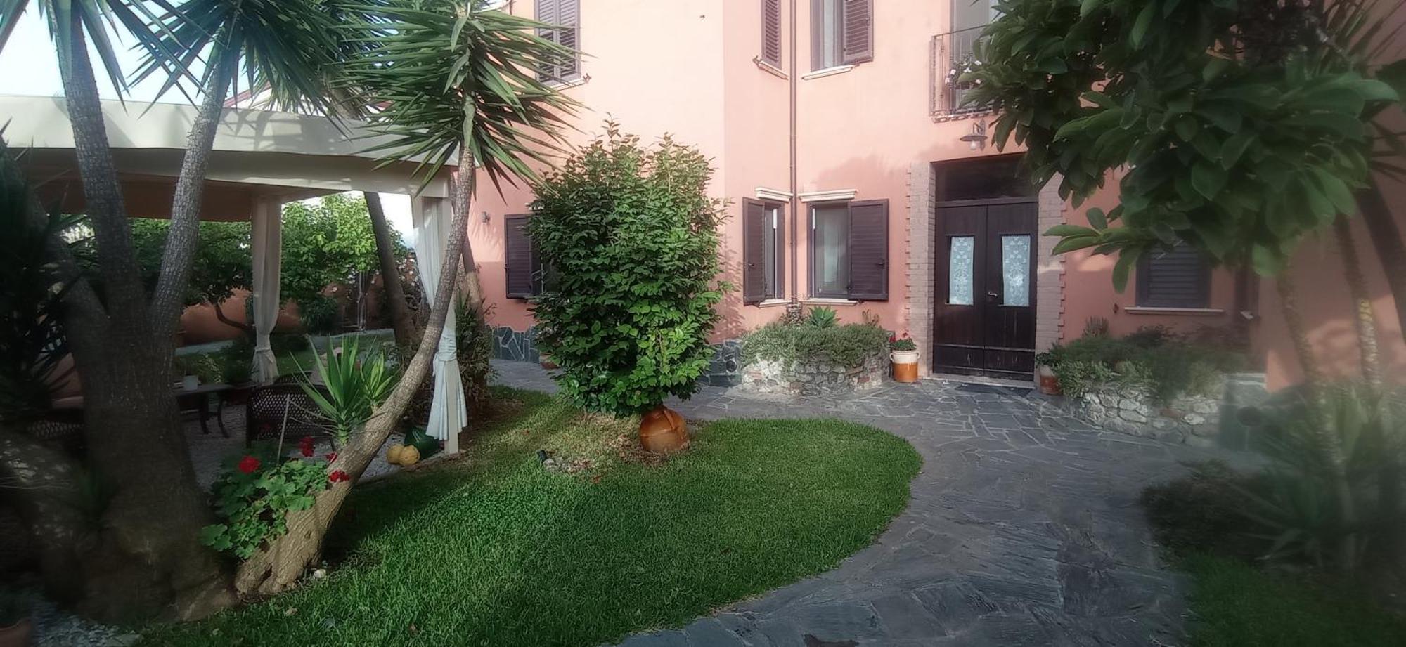 Lamato Borgo ซานเตอูเฟเมีย ลาเมเซีย ภายนอก รูปภาพ